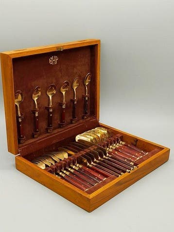 Edles Mid-Century Besteck Set – Vintage Palisander Griffe –