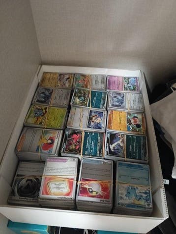 Pokémon - 5000 Bulk kaarten Foil - Various sets