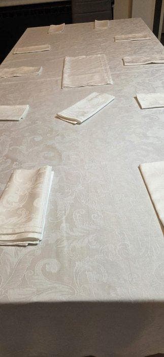 Cassera - Tafelkleed (13) - 260 cm - 180 cm