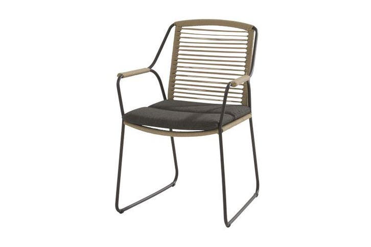 4 Seasons Outdoor Scandic tuinstoel Sale |, Tuin en Terras, Tuinsets en Loungesets