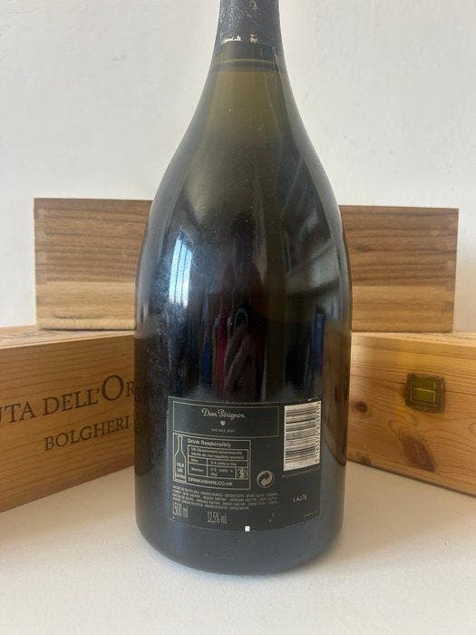 2009 Dom Pérignon - Champagne Brut - 1 Magnum (1,5 L), Verzamelen, Wijnen