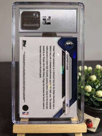 2025/26 Topps Topps Now Cooper Flagg 86 Carte Rookie, Graded, Nieuw