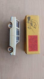 Dinky Toys 1:43 - Modelauto - Fiat 1800 Familiale, Nieuw
