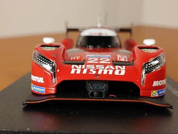Ebbro 1:43 - Voiture de course miniature - Le Mans 2015 -