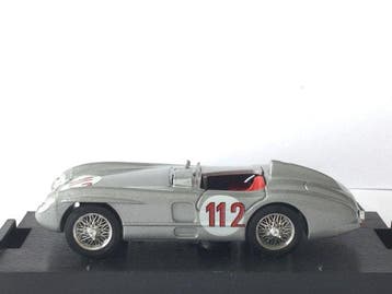 Brumm 1:43 - Model sportwagen - Mercedes Benz 300 SLR, Nieuw