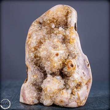 Prachtige roze amethist-agaatdruse – Elegante kristalgrot-