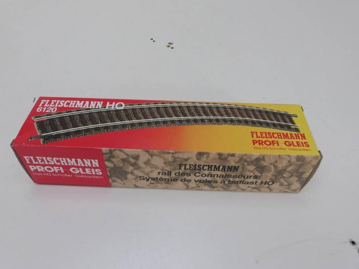 Schaal H0 Fleischmann 6120 Profi-Gleis rail bocht 10 st..., Hobby & Loisirs créatifs, Trains miniatures | HO, Rails, Enlèvement ou Envoi