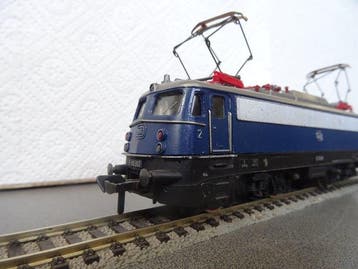 Fleischmann H0 - 1347 - Locomotive électrique (1) - BR E10, Hobby & Loisirs créatifs, Trains miniatures | HO