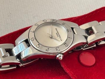 Baume & Mercier - Linea Madreperla numerato - Sans prix de