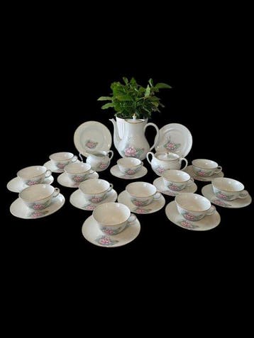 B&C° Bernardaud - Limoges Prestige à la couronne royale -
