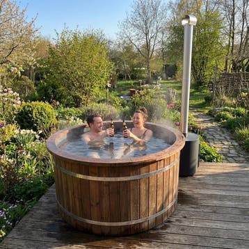 Ticra Hottubs -  elecktrisch en houtgestookte hot tub, Ophalen of Verzenden, Nieuw, Afdekzeil, Vast