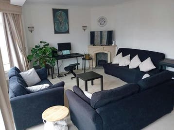 Appartement aan Place Verdi, Anderlecht, Immo