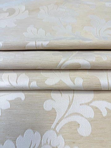 1763 Verfijnde meubelstof jacquard met bloemendamast -
