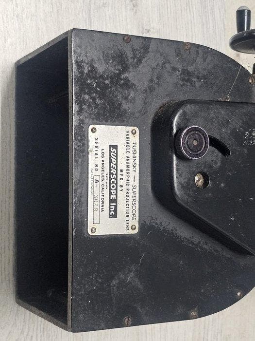 Tuschinsky Superscope Inc. SN A-3029 Variable Anamorfe lens, Verzamelen, Foto-apparatuur en Filmapparatuur