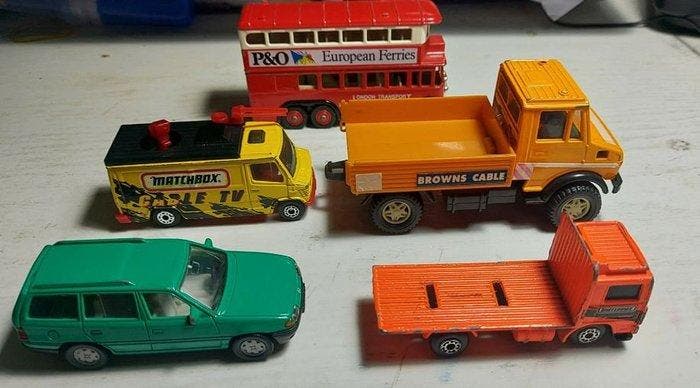 Matchbox 1:64 - Modelauto (5) - Set van speelgoedvoertuigen:, Hobby & Loisirs créatifs, Voitures miniatures | 1:5 à 1:12