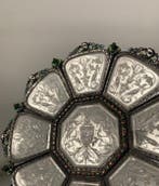 In the manner of Hermann Böhm, Vienna - Kan - Zilver,