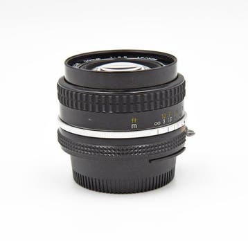 Nikon Nikkor 20mm f/3.5 Groothoeklens