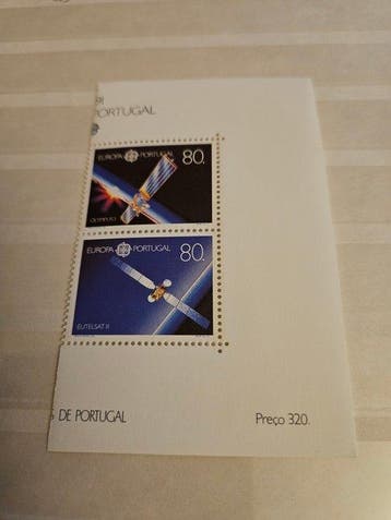 Monde - Carnet de stock mondial, y compris les timbres