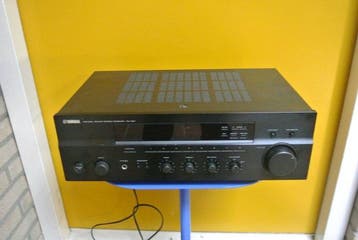 Yamaha - RX-397 Solid state stereo receiver