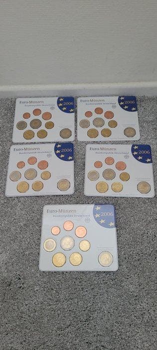 Europa. Year Set (BU) / Series 1 Cent - 2 Euro 2006 (9, Postzegels en Munten