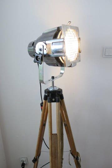 Theater Lamp - Lampadaire - Aluminium, Acier, Bois