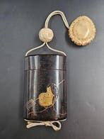 Inro, période Edo - Bois, Laque, Or, Noir, Bois de cerf -