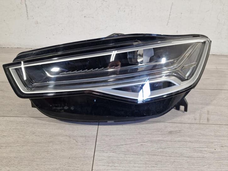Audi A6 C7 4G0 Lift 14-18 Matrix Full LED Links EU, Autos : Pièces & Accessoires, Éclairage, Envoi