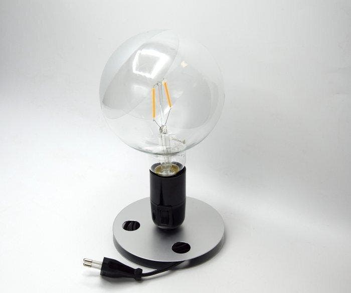 Flos - Achille Castiglioni - Lampe - ampoule - Aluminium,, Antiquités & Art, Antiquités | Éclairage