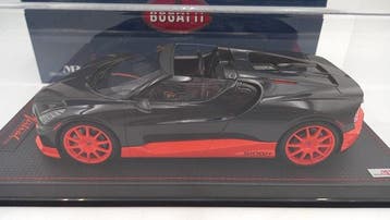 MR Collection 1:18 - Modelauto - Bugatti W16 Mistral World, Hobby en Vrije tijd, Nieuw