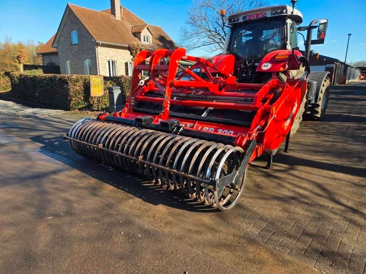 Farmax LRP 300 Profi, Articles professionnels, Agriculture | Outils, Enlèvement