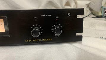 Philips - AH 370 DC Solid state eindversterker