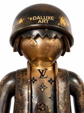 Daluxe Art - 1999 • XXL LV Playmobil Display – 95 cm