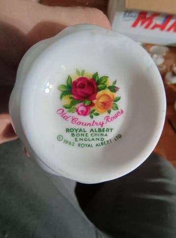 Royal Albert - Koffie- en theeservies (15) - Old Country, Antiek en Kunst