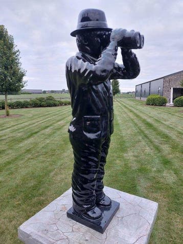Beeld, man met verrekijker black - 90 cm - polyresin, Antiek en Kunst
