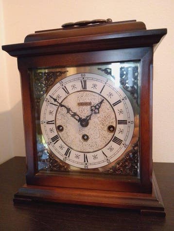 Horloge de table - Kienzle - - Laiton doré - 1950-1960