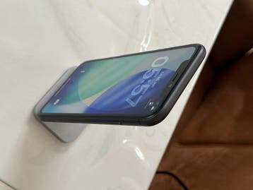 Apple iPhone 11 64gb Black - Mobiele telefoon (1), Nieuw