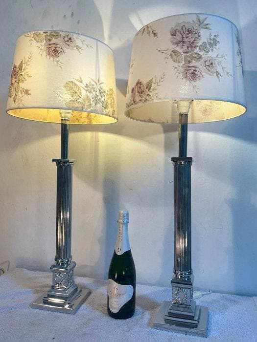 Tafellamp (2) - XL Empire 73 CM - Aluminium, Chroom - Set, Antiek en Kunst, Curiosa en Brocante