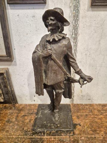 E. Sanvito - sculptuur, Cirano - 45 cm - Brons, Marmer
