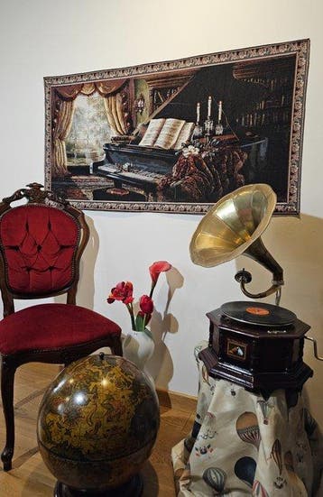 Tapisserie avec piano ancien en jacquard - 60x140 cm -