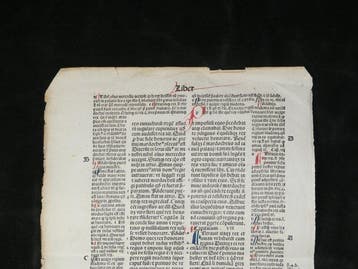 Superbe Feuillet dIncunable - Bible Latine avec Gloses -