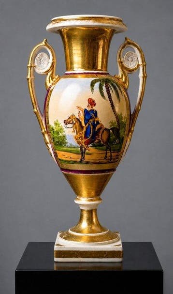 Vaas - Hardporselein uit Parijs. - Vaas krater goud zecchino