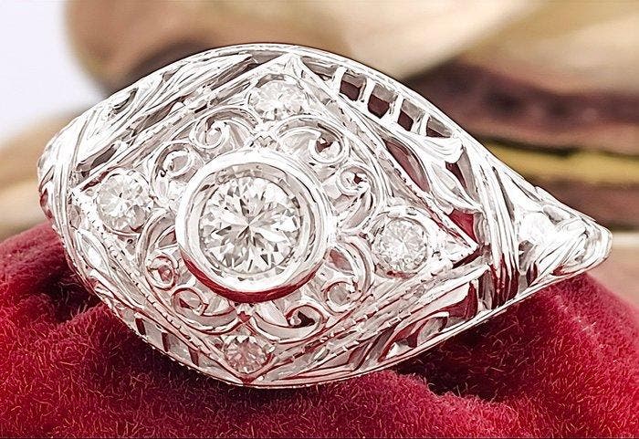 Sans prix de réserve - Bague Platine Diamant (Naturelle), Handtassen en Accessoires, Ringen