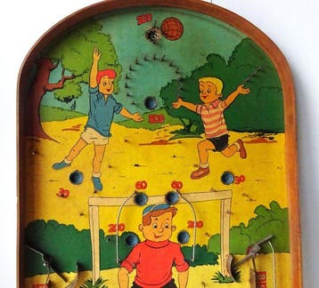 Bordspel - Spelende kinderen in het park - Hout