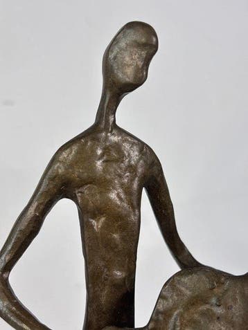 Beeld, Man met gitaar - 22.5 cm - Brons