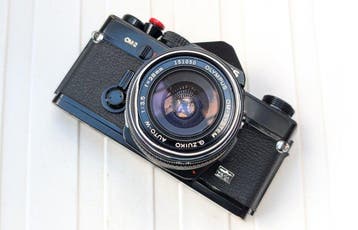 Olympus OM2 + G.Zuiko 3,5/28mm | Single lens reflex camera, Nieuw