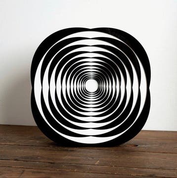 Gio Schiano - sculptuur, Astro - 30 cm - gegoten metacrylaat