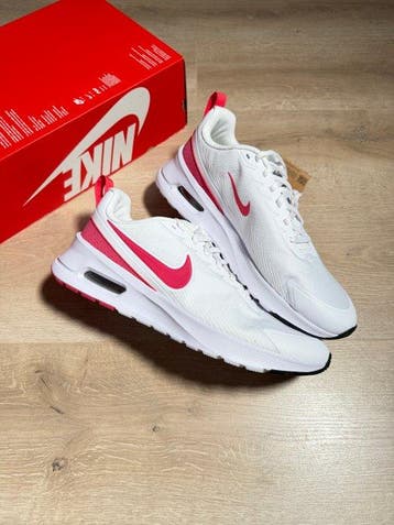 Nike - Sneakers - Maat: EU 44.5 - Nieuw met tags, Nieuw