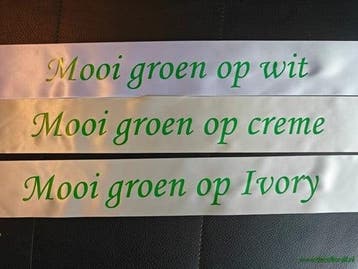 Bedrukt lint Ivory met Groene opdruk 45 mm 50 cm, Nieuw