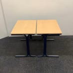 complete set van 10 stuks schooltafels, (stip rood) met 1