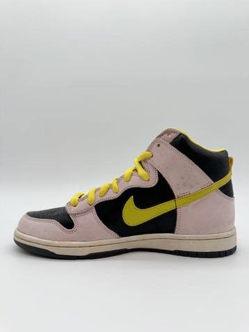 Nike - Nike SB Dunk High Miss Piggy - Sneakers - Maat: EU 42